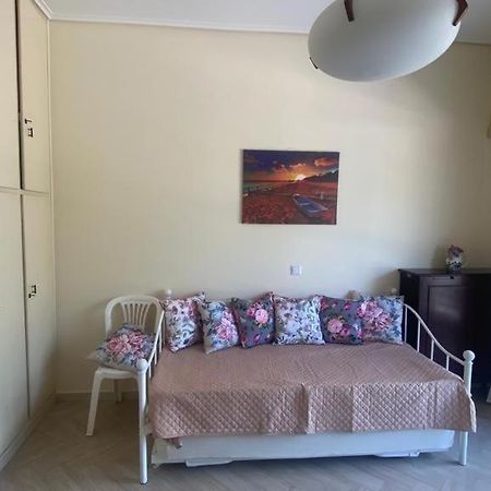 Appartement Centre Of Loutraki With Sea View Extérieur photo